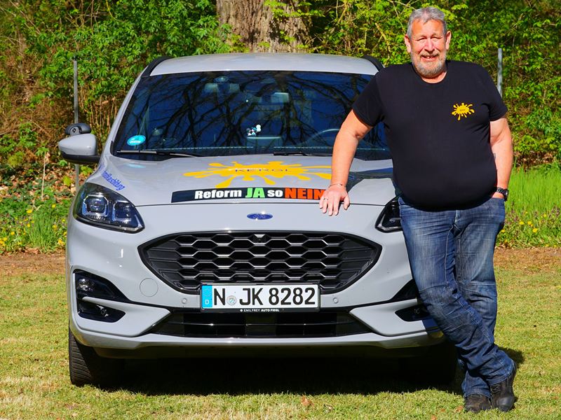 Ford Kuga der Fahrschule Kergl